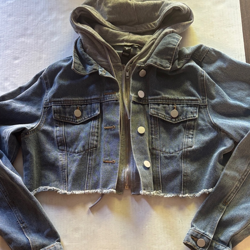 WINDSOR Cropped Denim Jacket with Hoodie